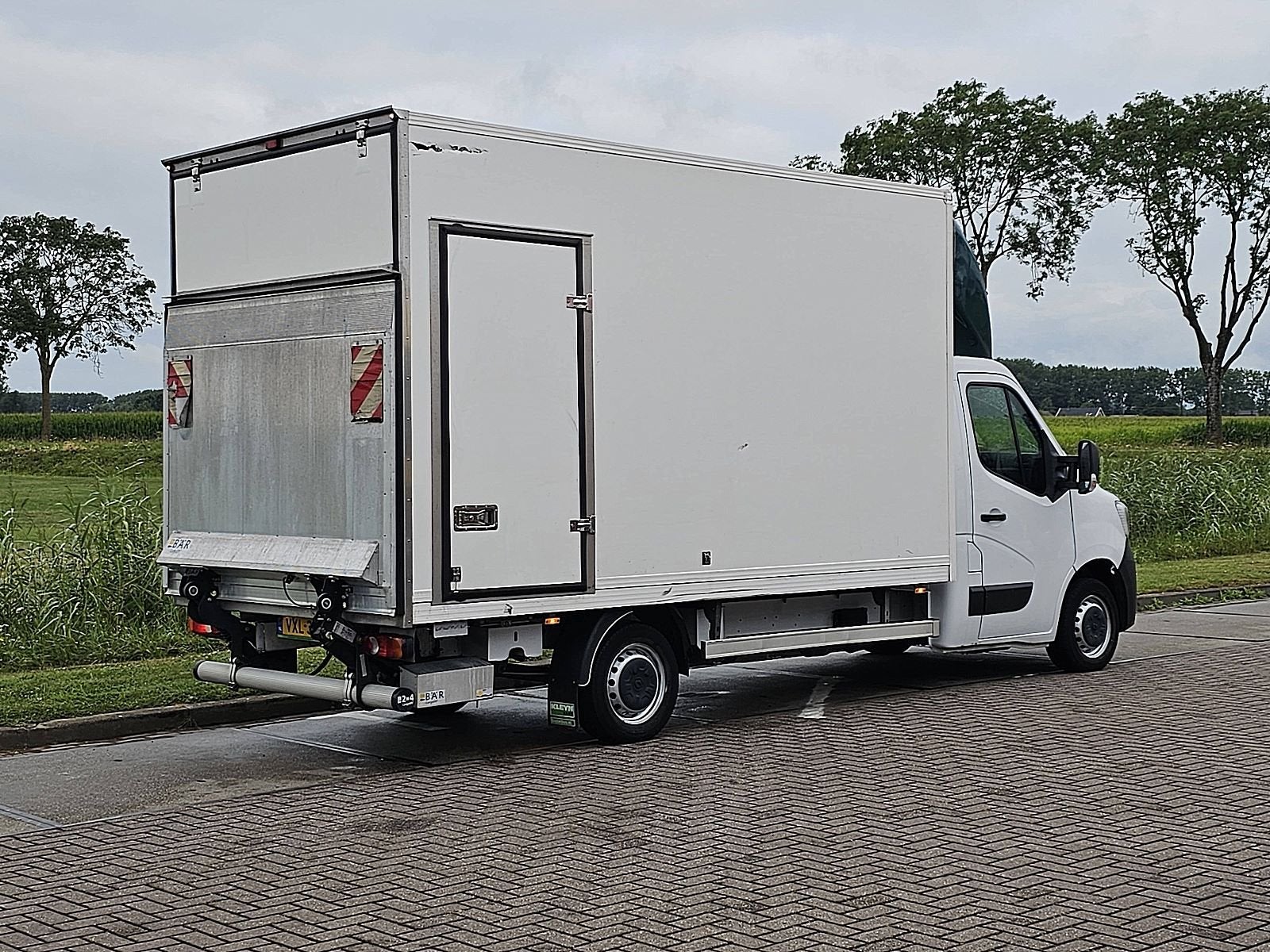 RENAULT MASTER 2.3 bakwagen laadklep, Overige carrosserieën, Renault, Wit, Handgeschakeld