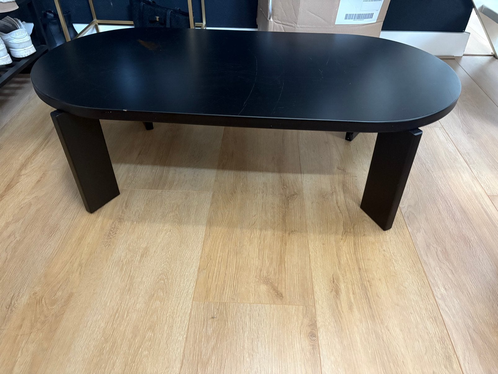 Zwarte Salon tafel van h&m home, Ophalen, Gebruikt, 100 tot 150 cm, Tot twee personen