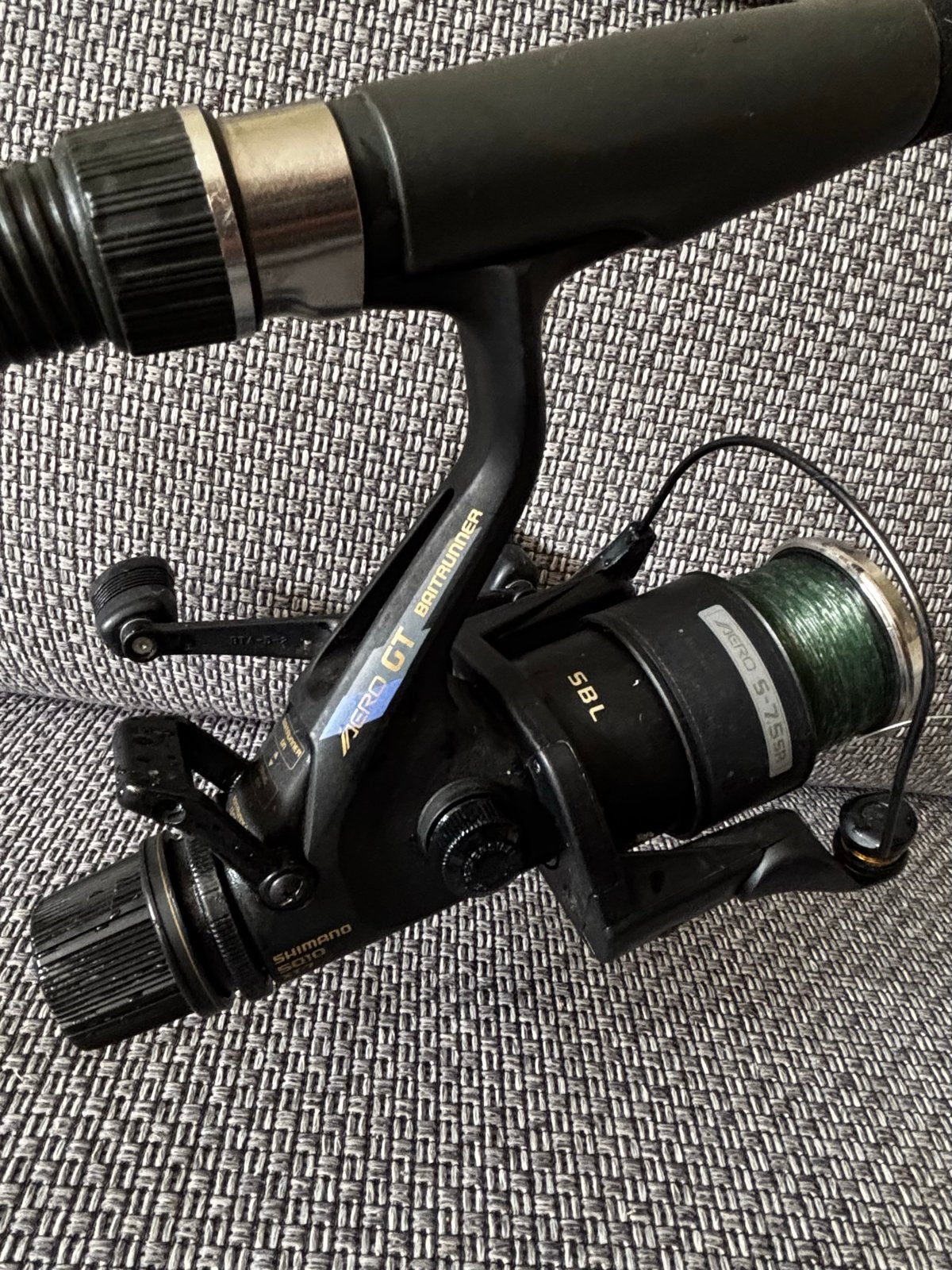 Carbon karperhengel met Shimano baitrunner Aero GT 5010, Watersport en Boten, Ophalen, Gebruikt, Complete hengel