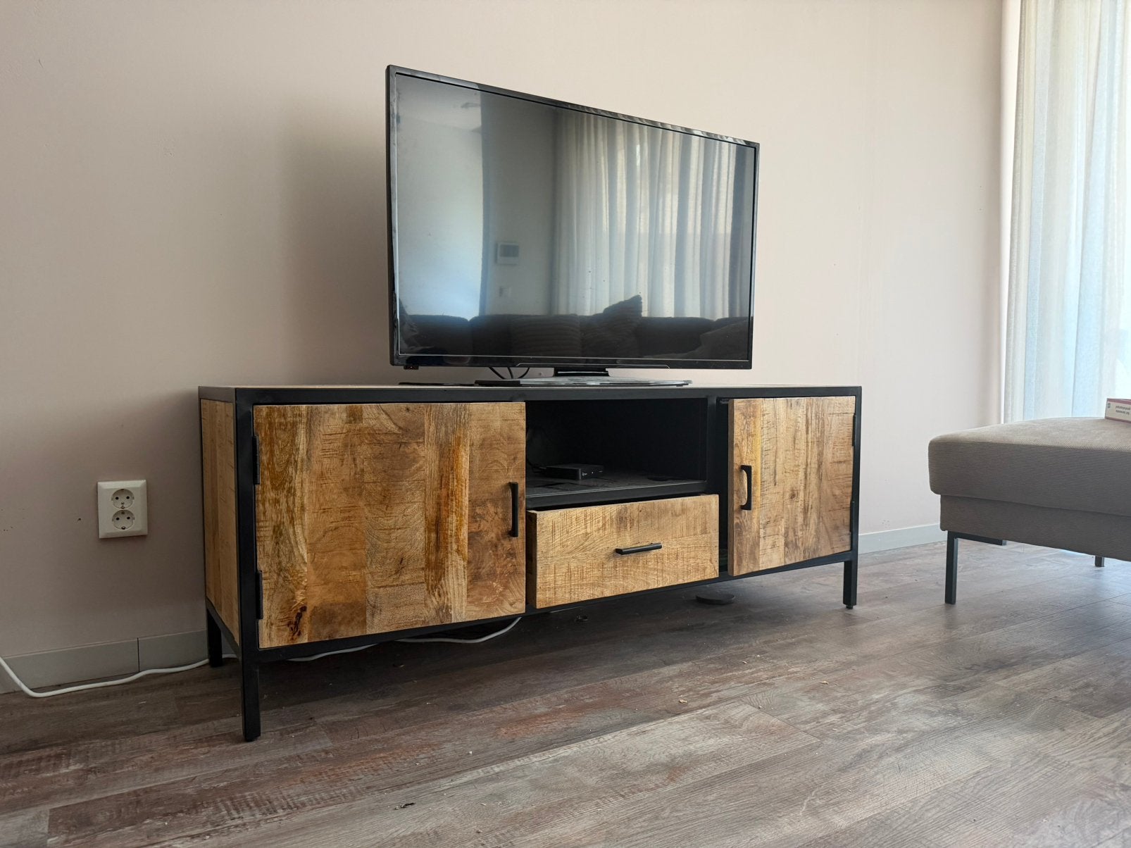 Tv meubel, Ophalen, Zo goed als nieuw, 25 tot 50 cm, Minder dan 100 cm