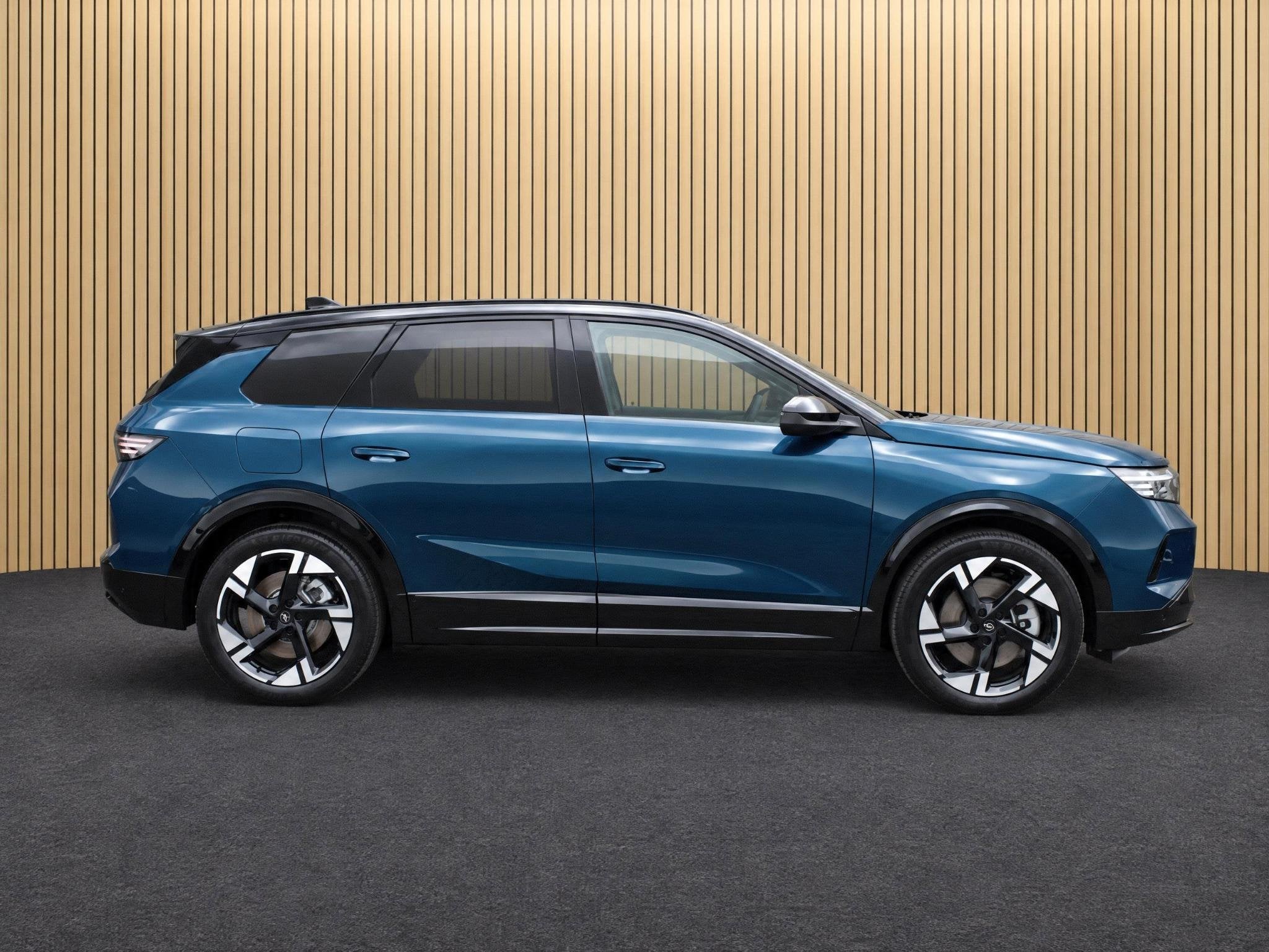 Opel Grandland 1.6 Turbo Plug-in-Hybrid Ultimate VOORRAAD KO, Auto's, 12 maanden, 4 cilinders, Blauw, Bedrijf