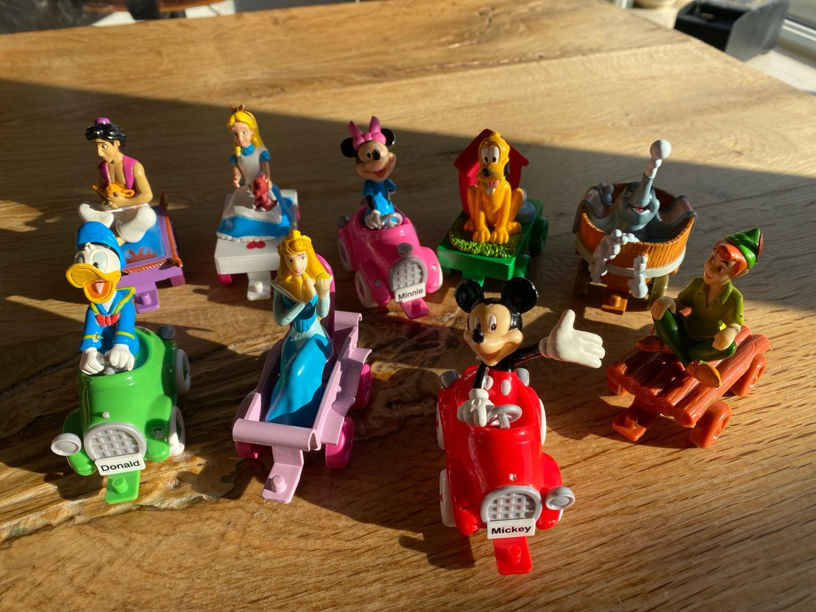 Disney trein train Beetosee figuren Vintage - 9 stuks, Ophalen of Verzenden, Mickey Mouse, Gebruikt, Beeldje of Figuurtje