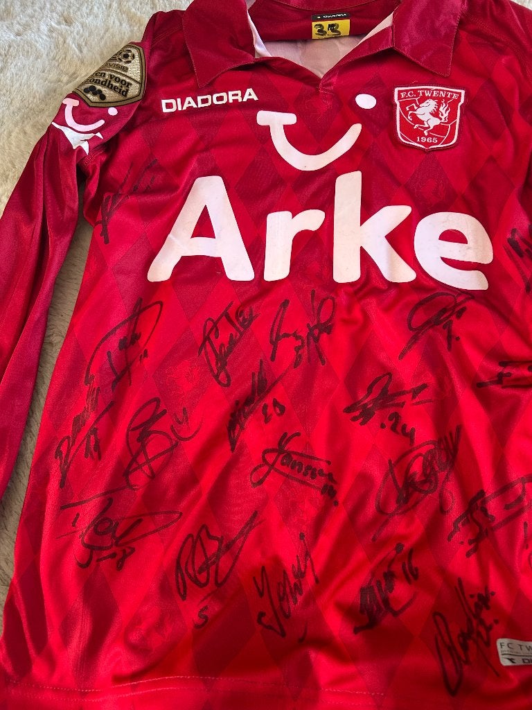 Gesigneerd voetbalshirt FC Twente, Maat 48/50 (M), Ophalen of Verzenden, Zo goed als nieuw, Voetbal