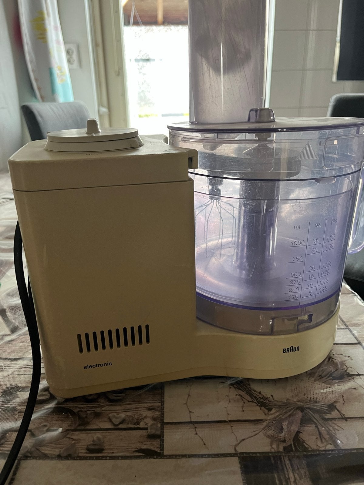 Braun Keukenmachine - Zonder Messen, 1 tot 2 liter, Ophalen of Verzenden, Gebruikt, 3 snelheden of meer