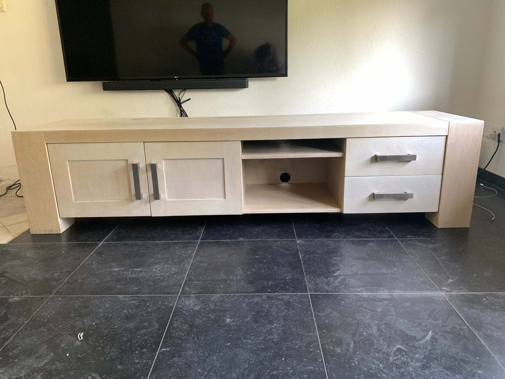 Massief eiken TV-dressoir, Huis en Inrichting, Ophalen, Gebruikt, Eikenhout, 200 cm of meer