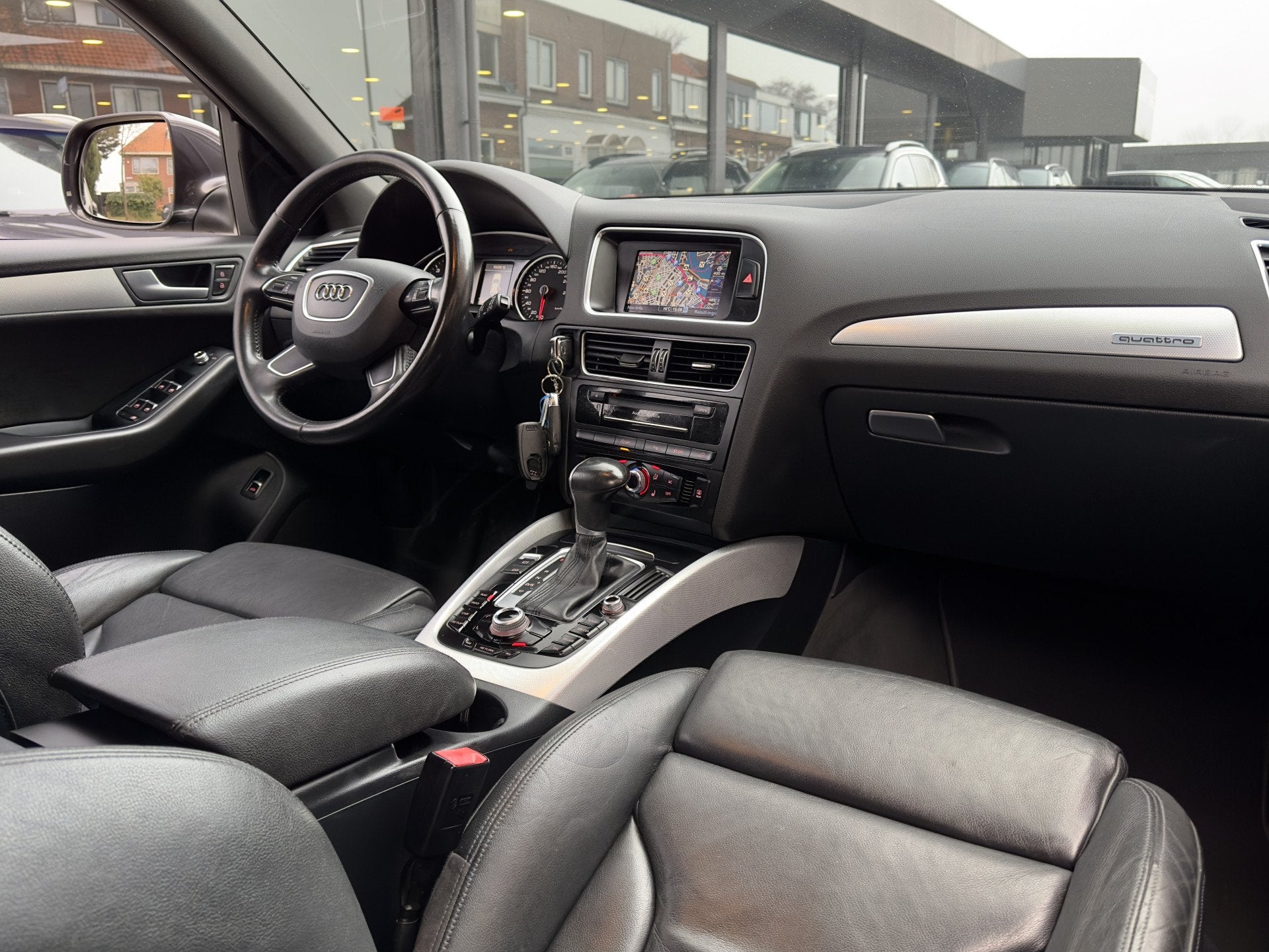 Audi Q5 3.0 TDI AUT7 QUATTRO 2X S-LINE 245 PK LEDER NAVI AIR, Auto's, Audi, Automaat, Euro 5, Gebruikt, Q5
