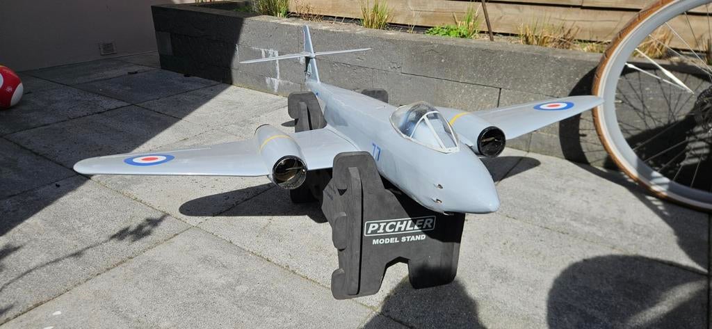 EDF - Gloster Meteor, Hobby en Vrije tijd, Ophalen of Verzenden, Zo goed als nieuw, Elektro