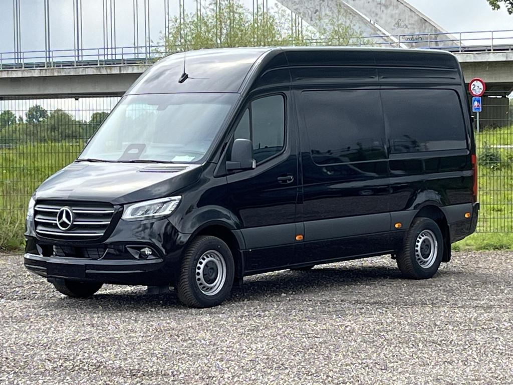 Mercedes-Benz Sprinter 319 CDI L2 H2 Select, Automaat, Euro 6, Start-stop-systeem, Zwart