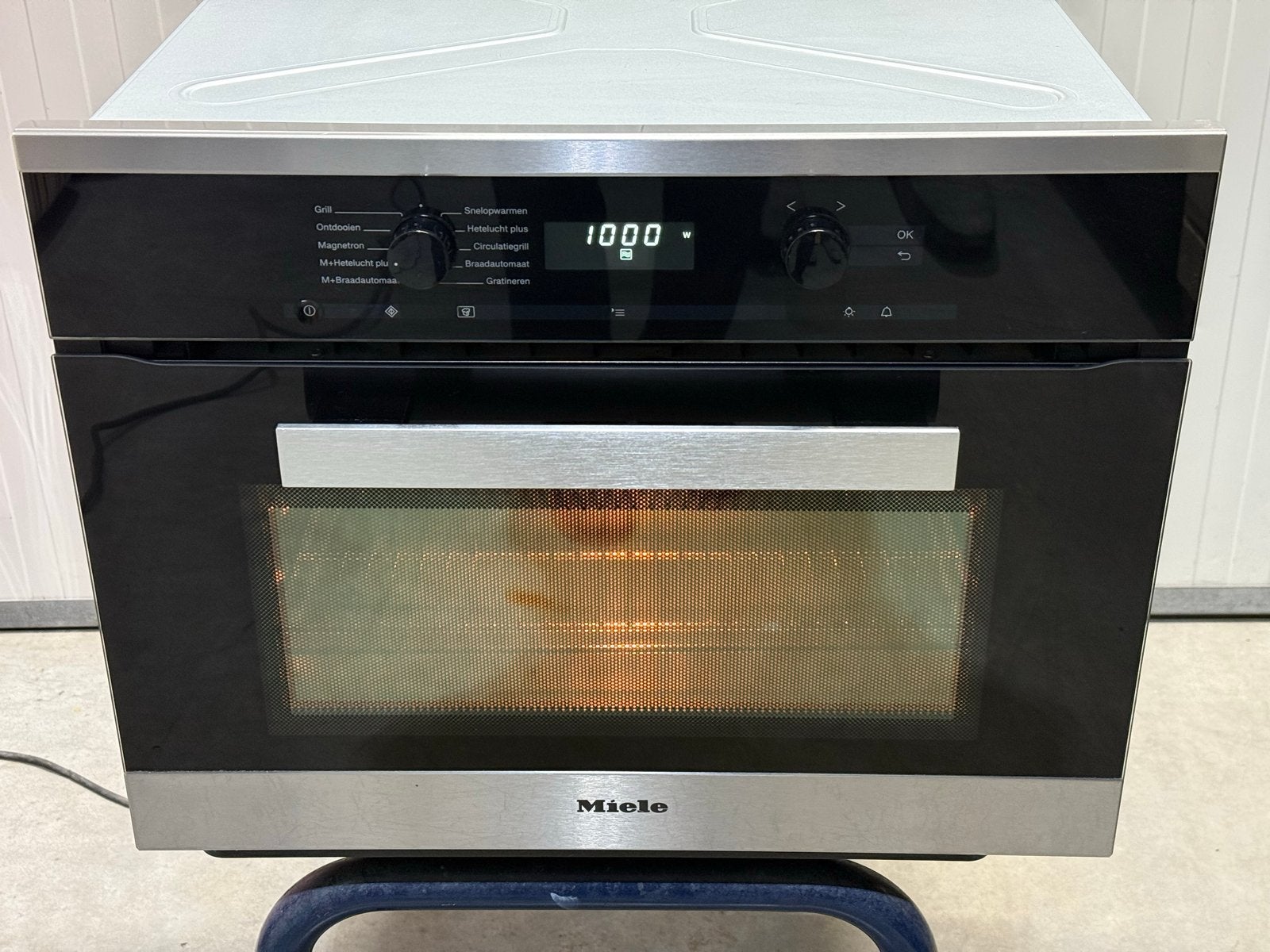 Miele Combi-oven H6200BM - Zo goed als nieuw, 45 tot 50 cm, Bella, Hete lucht, Ophalen of Verzenden