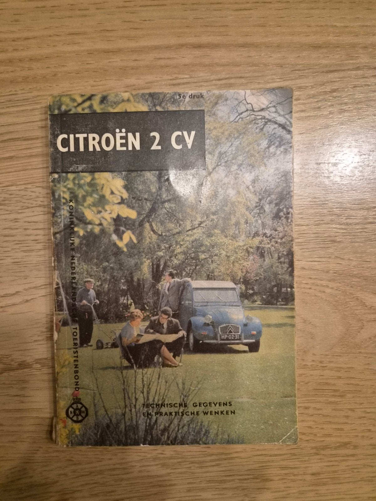 Citroën 2CV  - Technische Gegevens en Praktische Wenken, Ophalen of Verzenden, Gelezen, Citroën, Koninklijke Nederlandse Toeristenbond ANWB