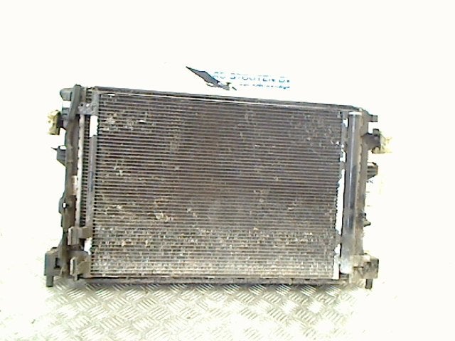 Radiateur Airco MET INTERCOOLER Audi A3 Sportback (8VA/8VF), Gebruikt, Auto-Union-Straße  1, Ingolstadt 85057, , Duitsland, Info@audi.de