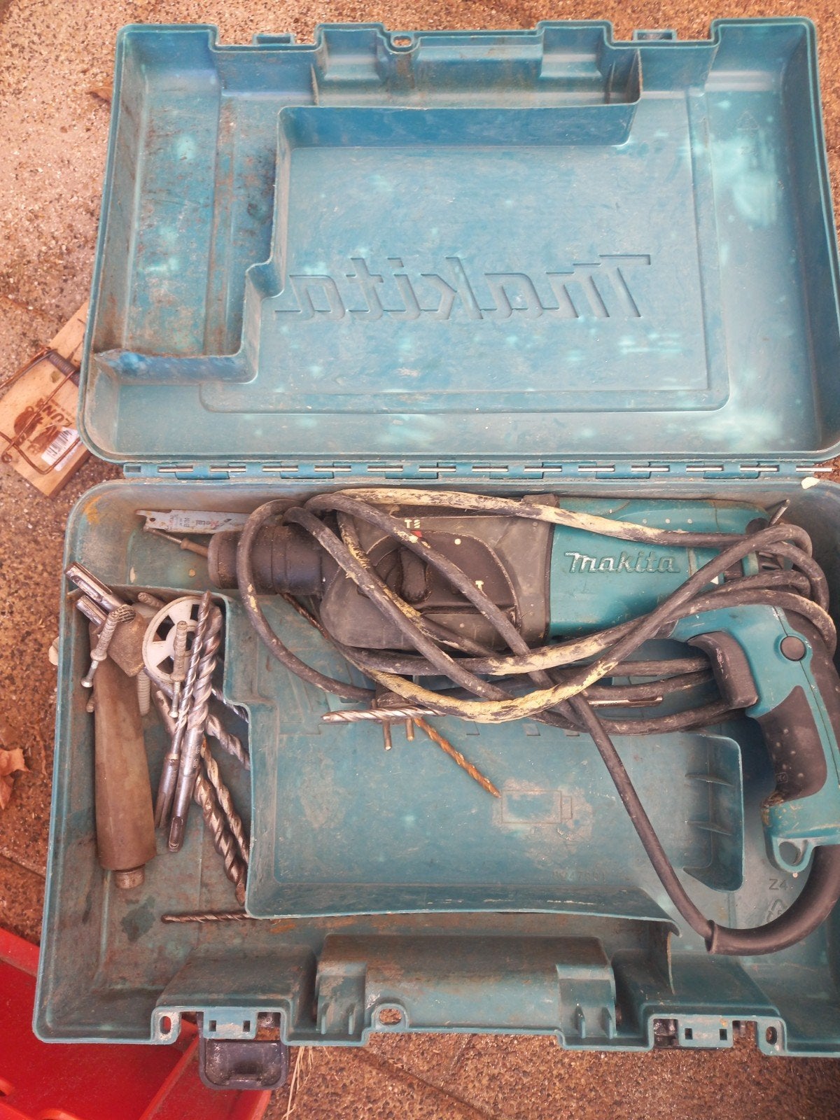 makita hitatchi, Ophalen, Boormachine