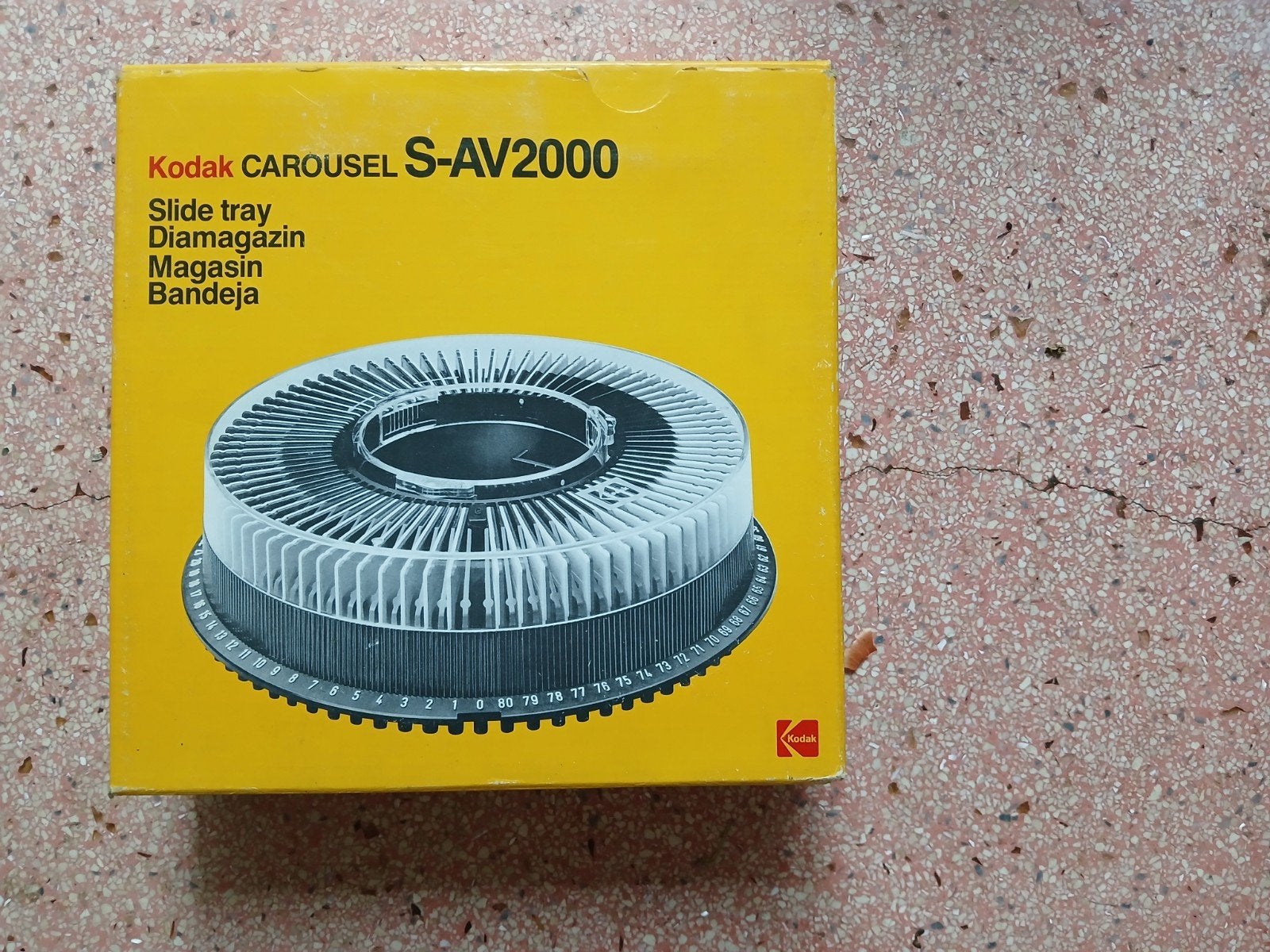 020/KODAK CAROUSEL S-AV2000 DIA MAGAZIJN/DIAPROJECTE/BRAUN, Ophalen of Verzenden