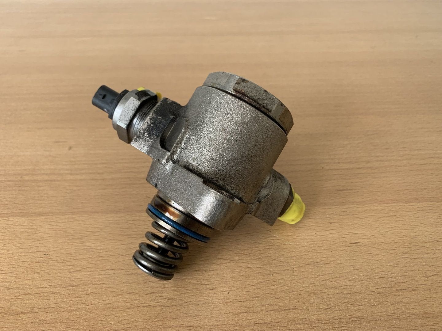 hogedrukpomp 1.0 TFSi 04E127026BH VW audi seat skoda CHZ '14, Gebruikt, -, -, Ophalen of Verzenden