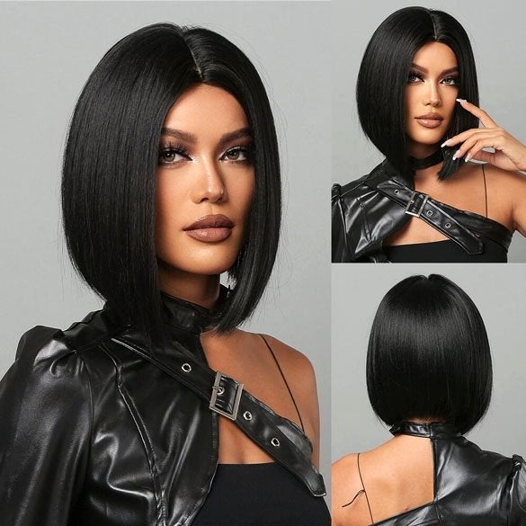 Luxe en sexy pruik zwart kort steil bob model, Ophalen of Verzenden, Nieuw, Pruik of Haarverlenging
