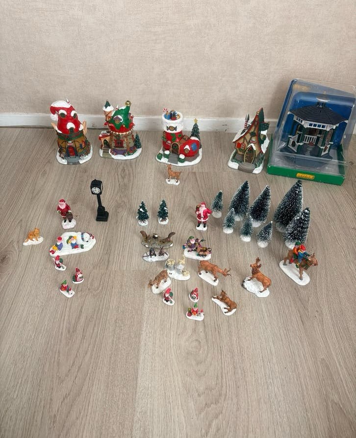Lemax Elf Lane Kerstset, Ophalen of Verzenden, Zo goed als nieuw