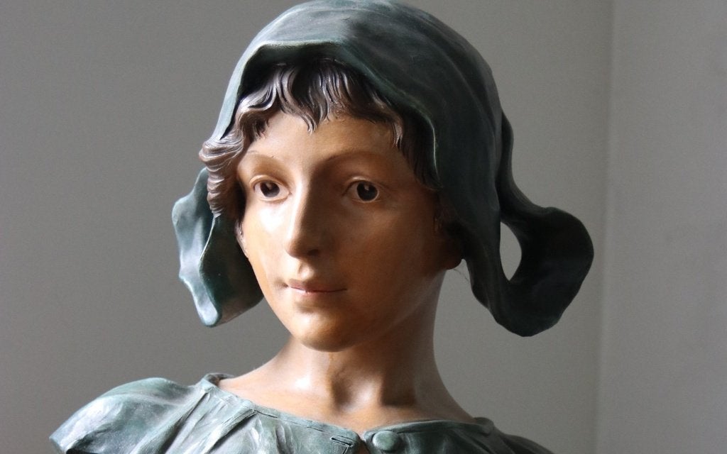 A.J. Scotte art nouveau buste meisje, Fleur des champs, Ophalen, 20 - 50 cm, Steen of Keramiek, Meerkleurig