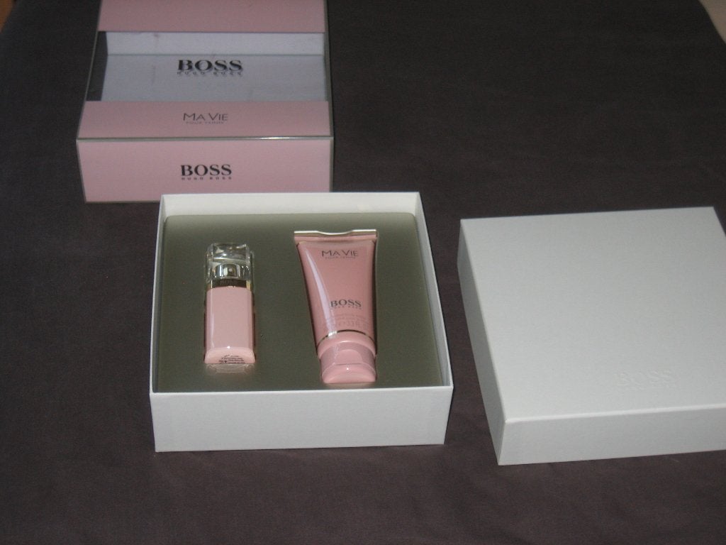 NIEUW! geschenkdoos  Hugo Boss 2dlg - Ma Vie - pour femme, Ophalen of Verzenden, Nieuw