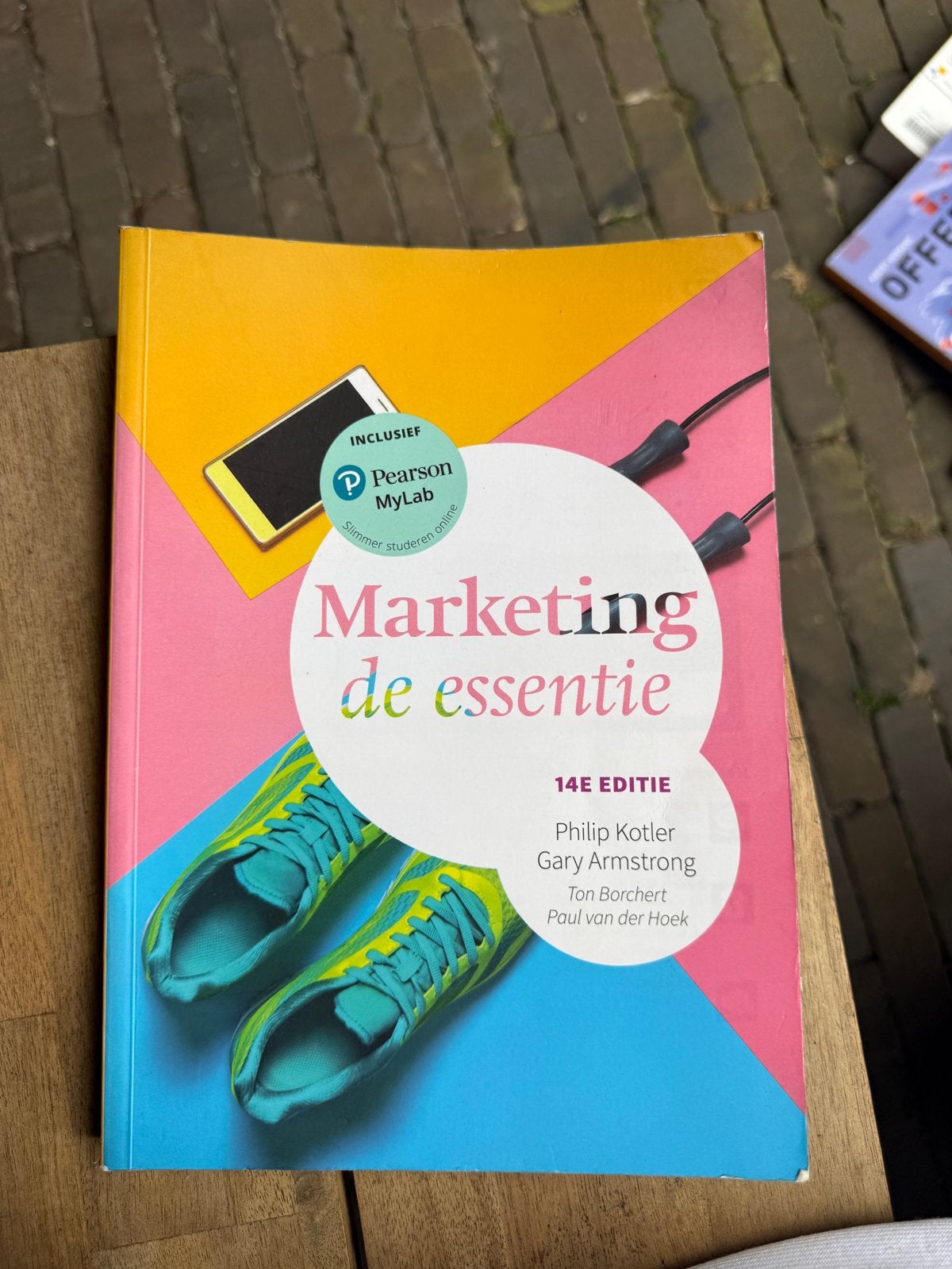 Marketing de essentie - Philip Kotler - 14e editie, Ophalen of Verzenden, Gamma, Gelezen, HBO