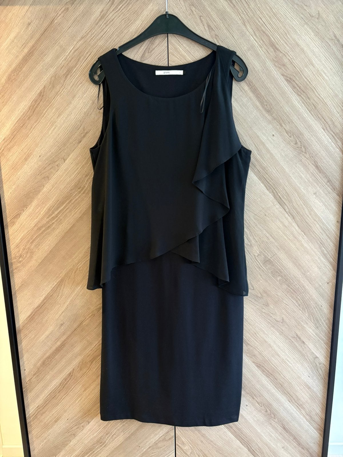 Zwarte jurk, Kleding | Dames, Jurken, Zwart, Maat 42/44 (L), Nieuw, Ophalen of Verzenden