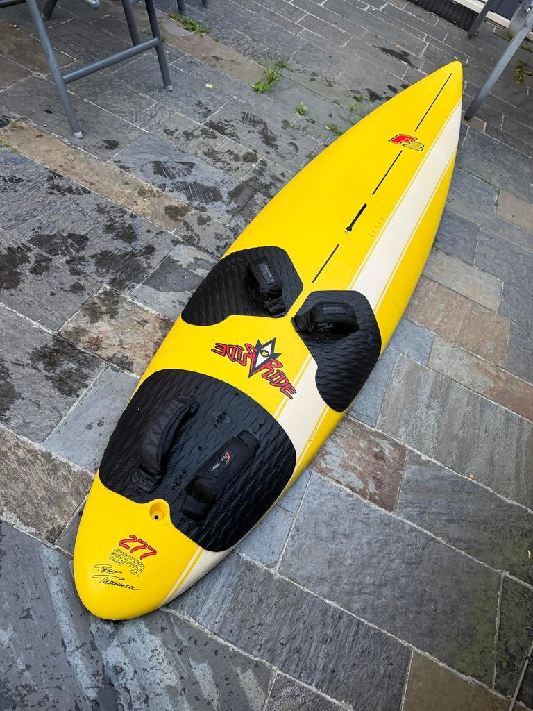 F2 Ride surfplank, Watersport en Boten, Windsurfen, Ophalen, 250 tot 300 cm, Met vin(nen), Plank