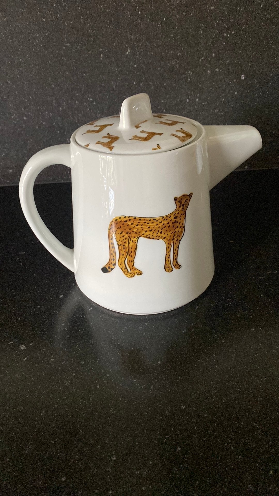 Theepot cheetah Fabienne Chapot - ruilen voor zak chips, Ophalen, Zo goed als nieuw, Modern, Theepot
