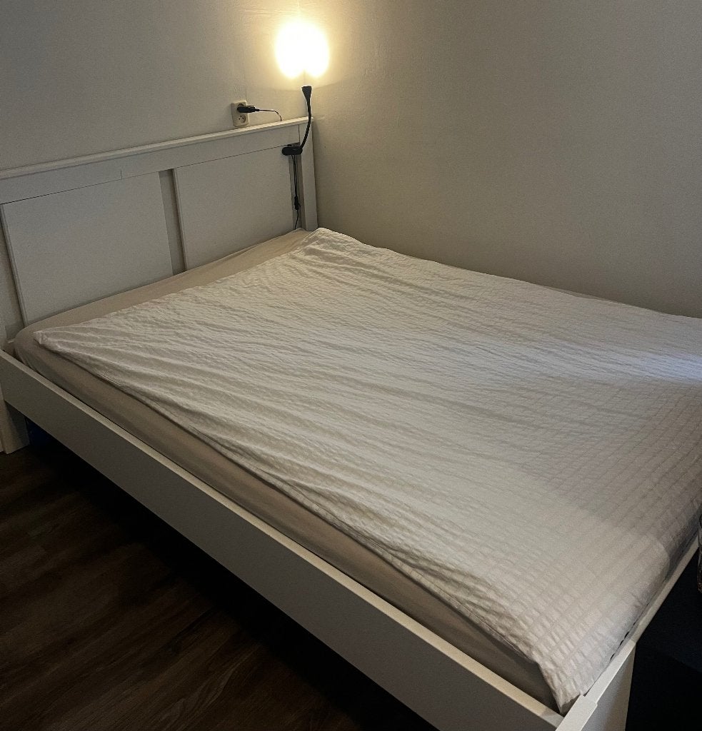Bed 140x200, Ophalen, Verstelbaar, Wit, Tweepersoons