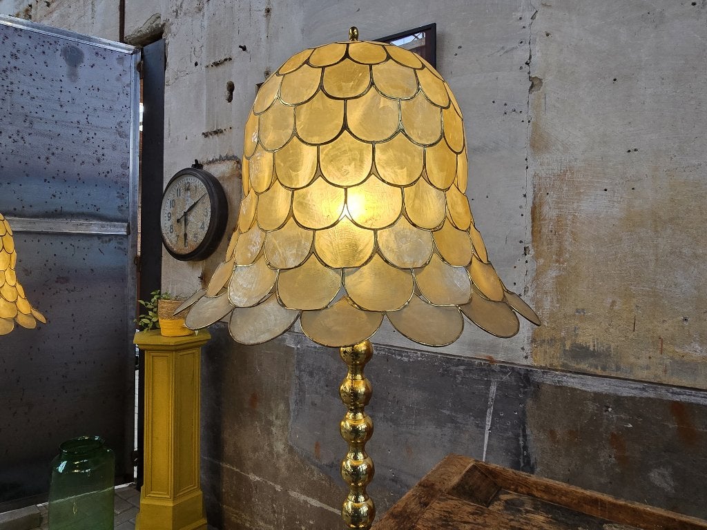 Luxe Jaren 70 Design Tafellamp Capiz Schelpen | Vintage Lamp, Huis en Inrichting, Lampen | Tafellampen, Overige typen, Gebruikt