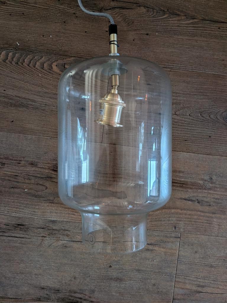 2 Hübsch design hanglampen - glas met messing, Huis en Inrichting, Lampen | Hanglampen, Ophalen, Modern klassiek, Nieuw, Glas