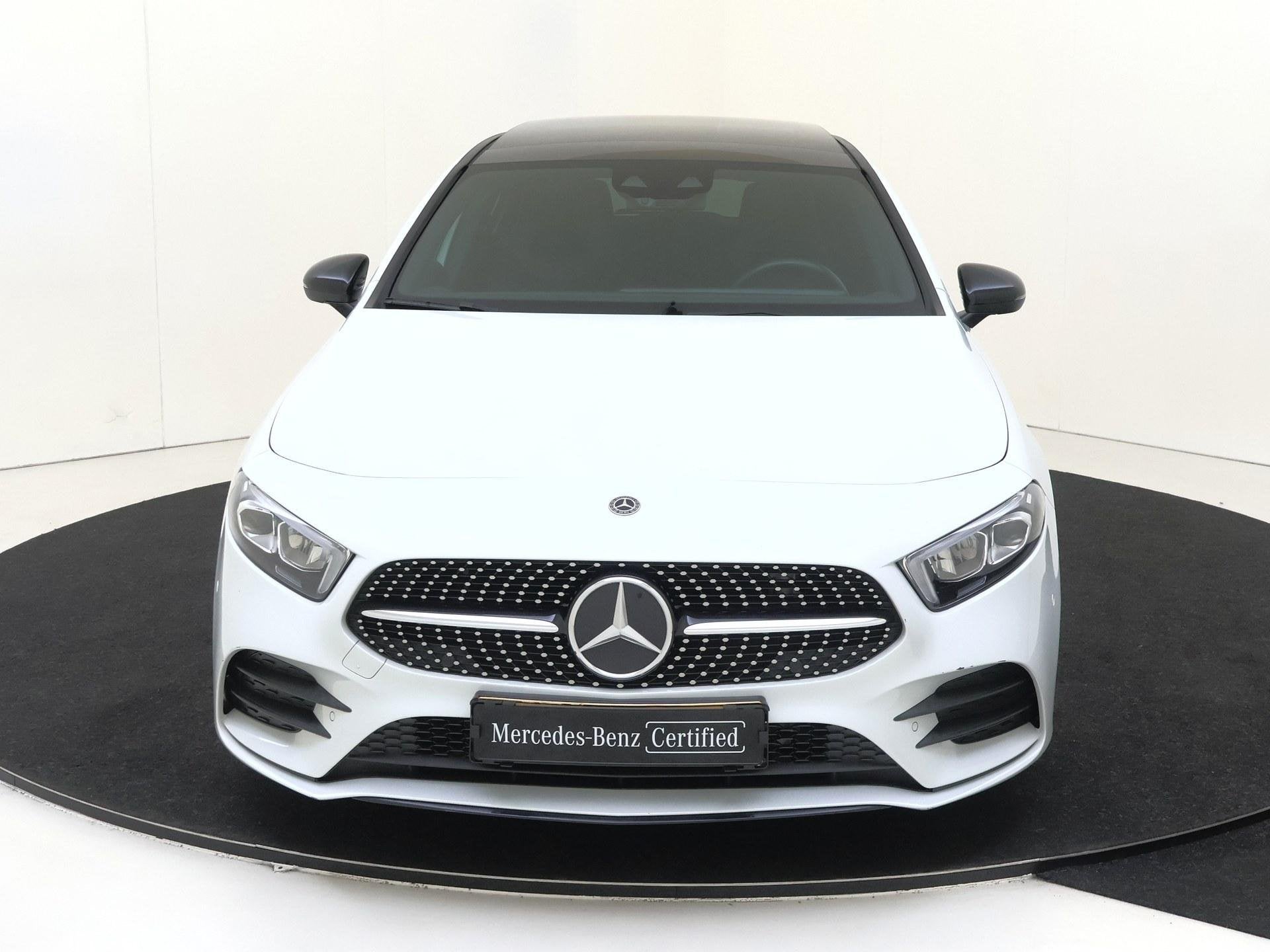 Mercedes-Benz A-klasse 180 Business Solution AMG Panoramadak, Auto's, 136 pk, Gebruikt, 4 cilinders, Leder en Stof