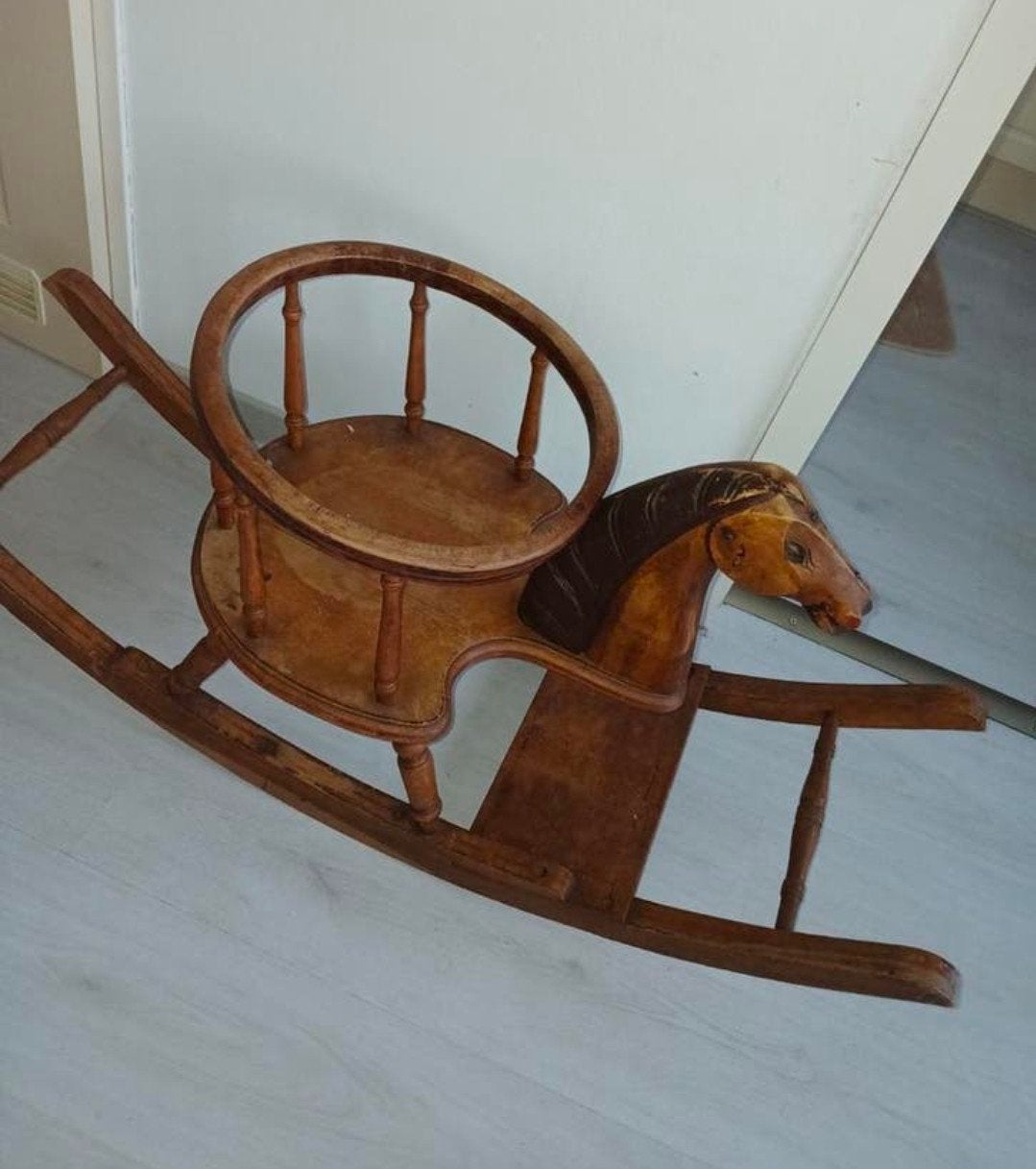 Antiek houten hobbelpaard met zitje, Ophalen, Gebruikt