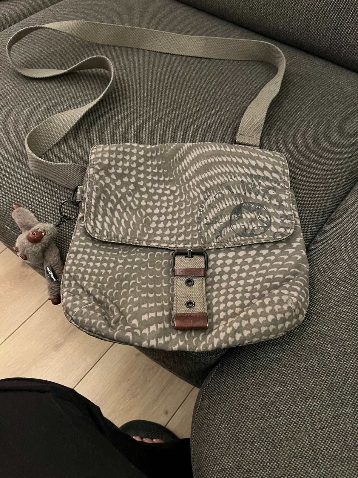 Kipling Schoudertasje - Grijs met patroon, Ophalen of Verzenden, Gebruikt, Grijs, Schoudertasje
