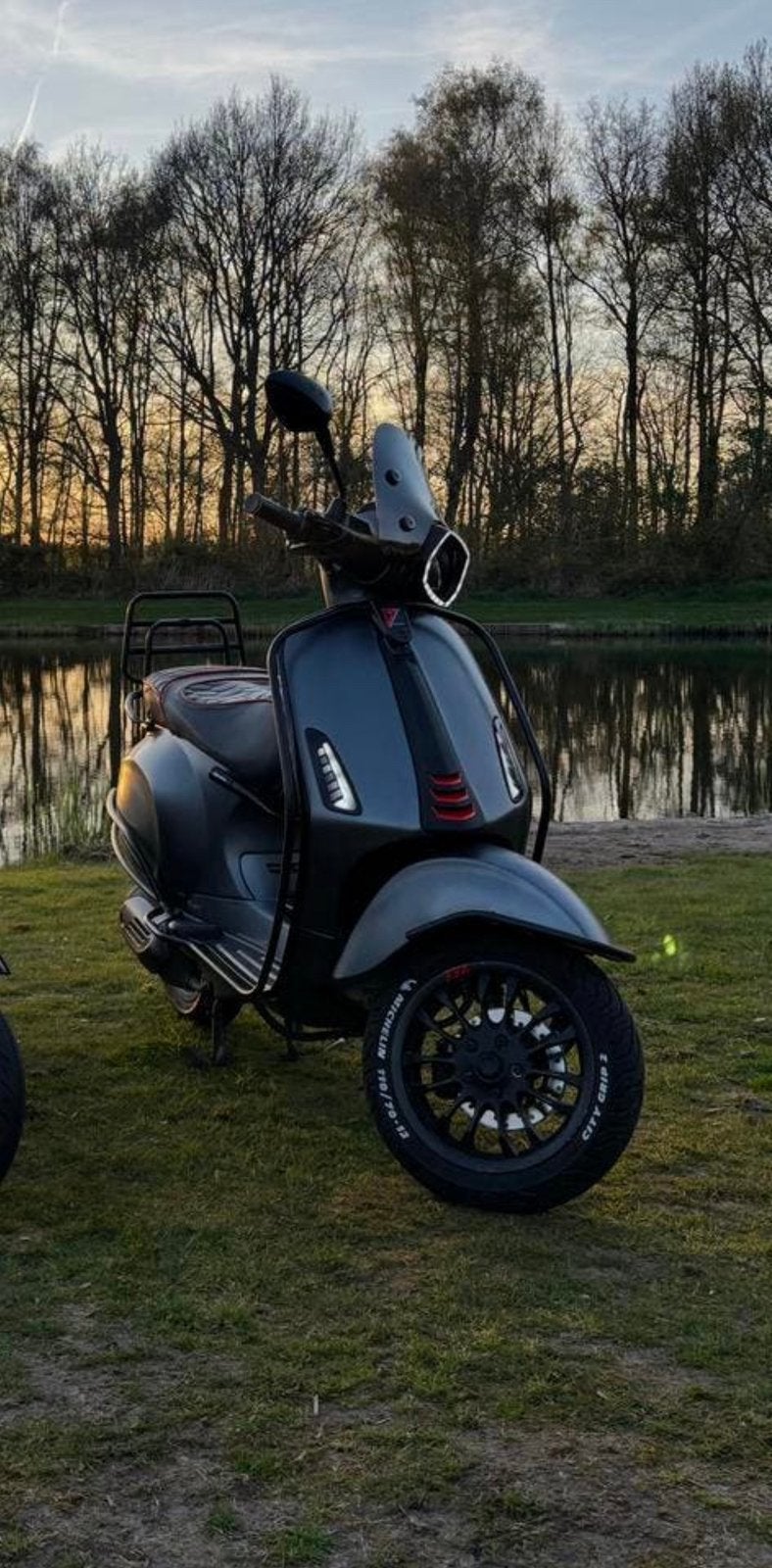 Vespa sprint 50cc, Ophalen, Maximaal 45 km/u, Vespa S, Zo goed als nieuw