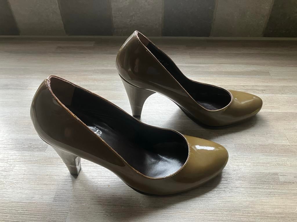 Giada Donna Pumps, Kleding | Dames, Schoenen, Pumps, Bruin, Ophalen of Verzenden, Zo goed als nieuw