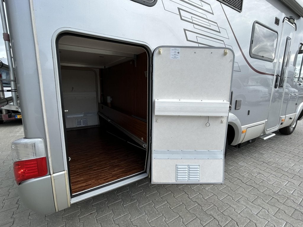 Foto 9 van HYMER B524 SL 2X Airco/Garage Fiat Ducato 130PK 2008