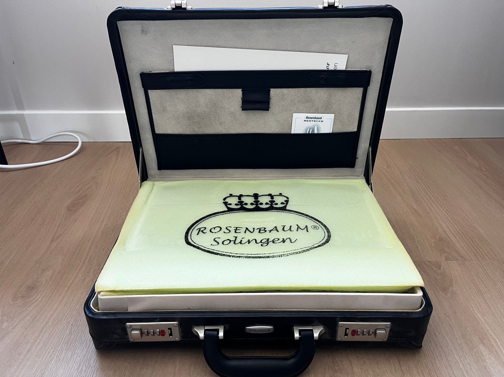 Rosenbaum Solingen bestekset in opbergkoffer, Ophalen