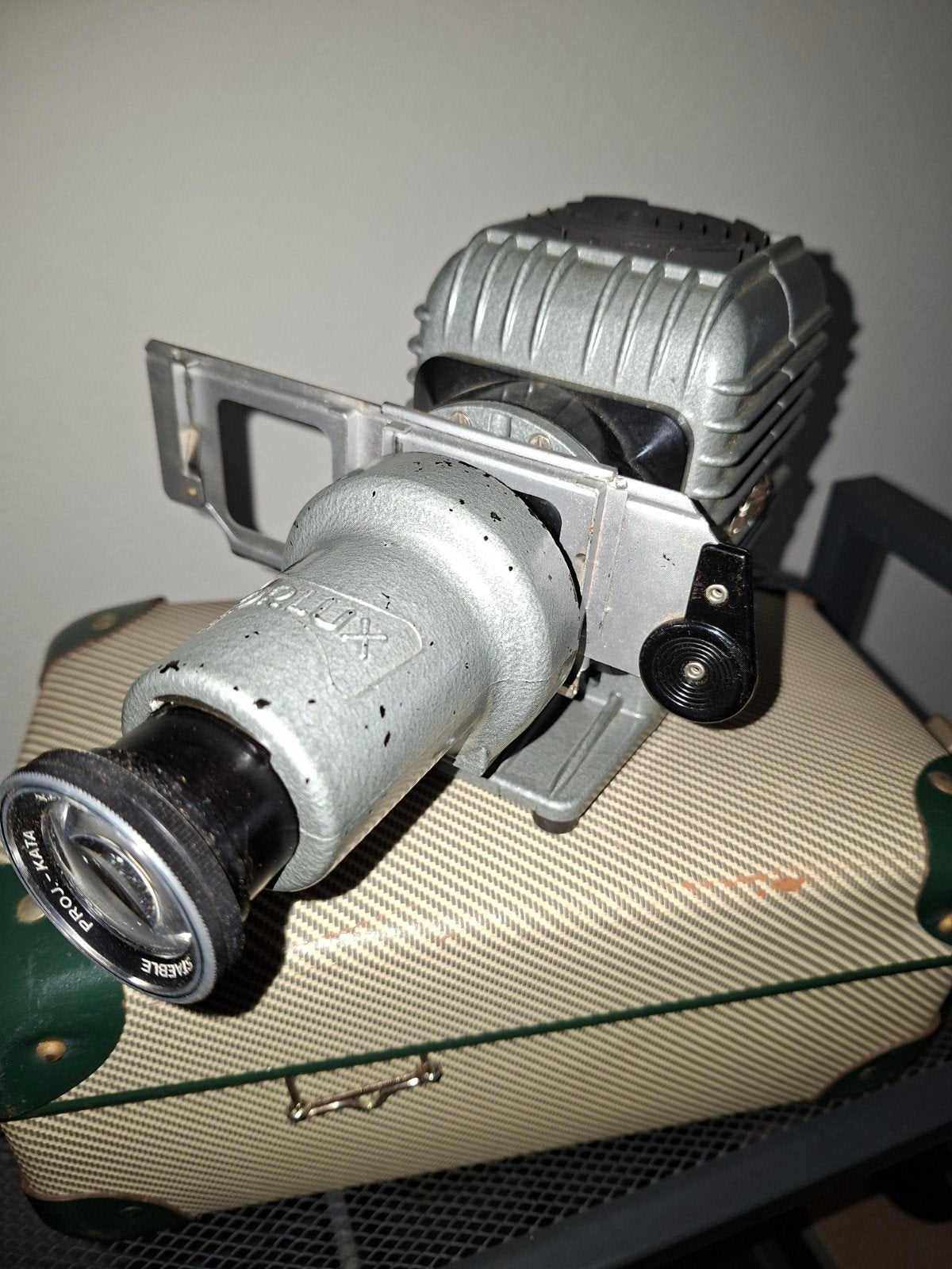 Vintage Diaprojector met Koffer - Jaren '50, Ophalen of Verzenden, Gebruikt
