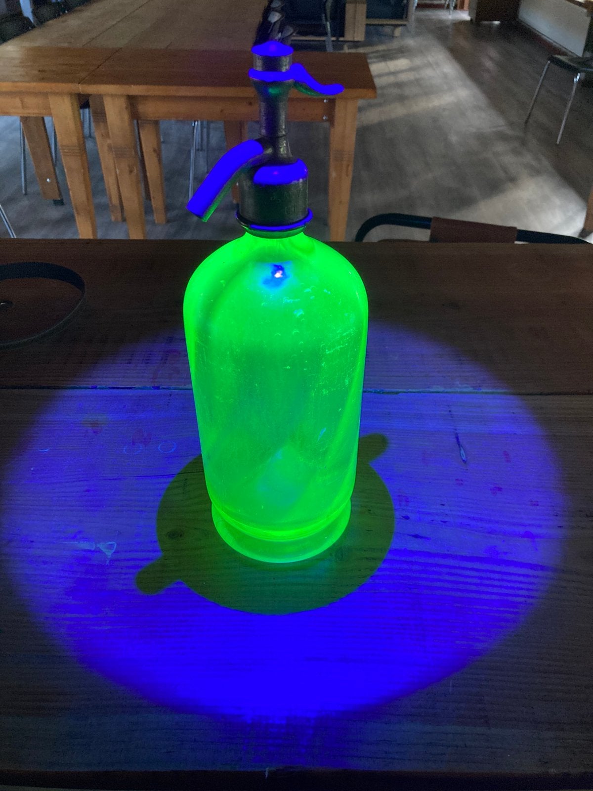 Antieke Uraniumglas Spuitfles - JN van Zijl Utrecht, Ophalen of Verzenden