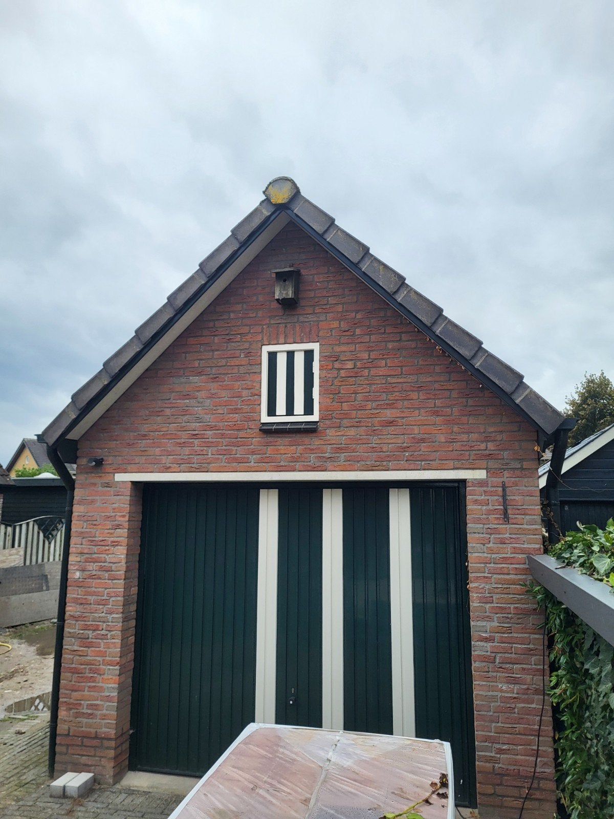 Schuur / Garage 8.50 x 3.50, Ophalen, 3 ramen of meer, Schuur, 500 cm of meer