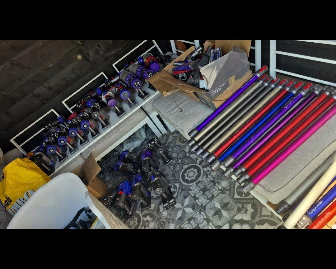 Grote partij Dyson V11, V10, V8, V7, V12 en accessoires, Ophalen, Draadloos, Zo goed als nieuw, Dyson