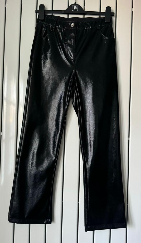 PATRIZIA PEPE • Lak Shiny Leren coating | broek - S 36, Kleding | Dames, Broeken en Pantalons, Zwart, Ophalen of Verzenden, Zo goed als nieuw