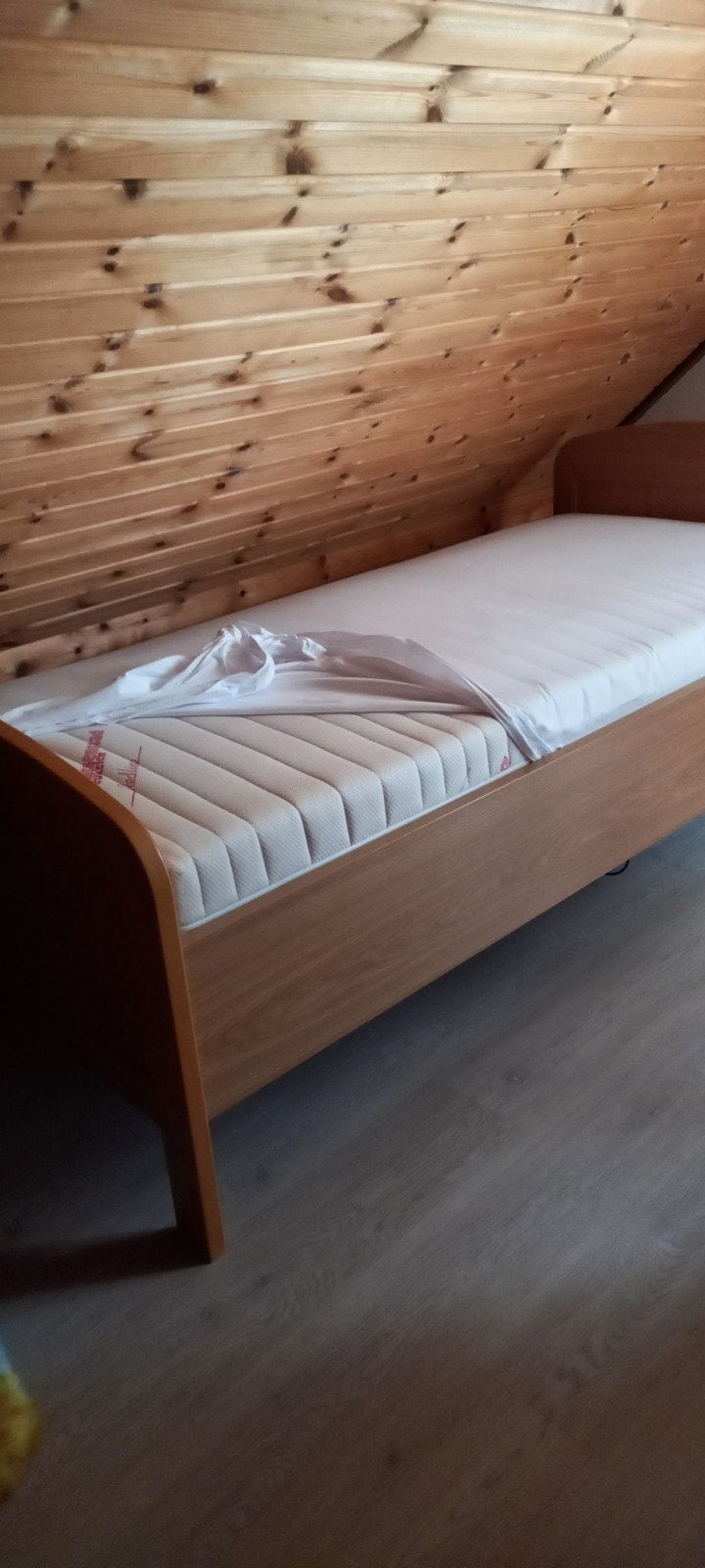 Senioren bed., Ophalen, Zo goed als nieuw, Eenpersoons