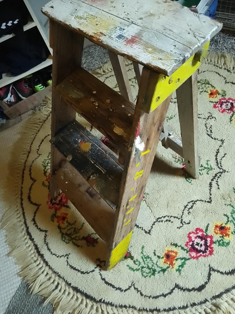 Houten trapje met 3 treden, brocante ook leuk als decoratie, Ophalen of Verzenden