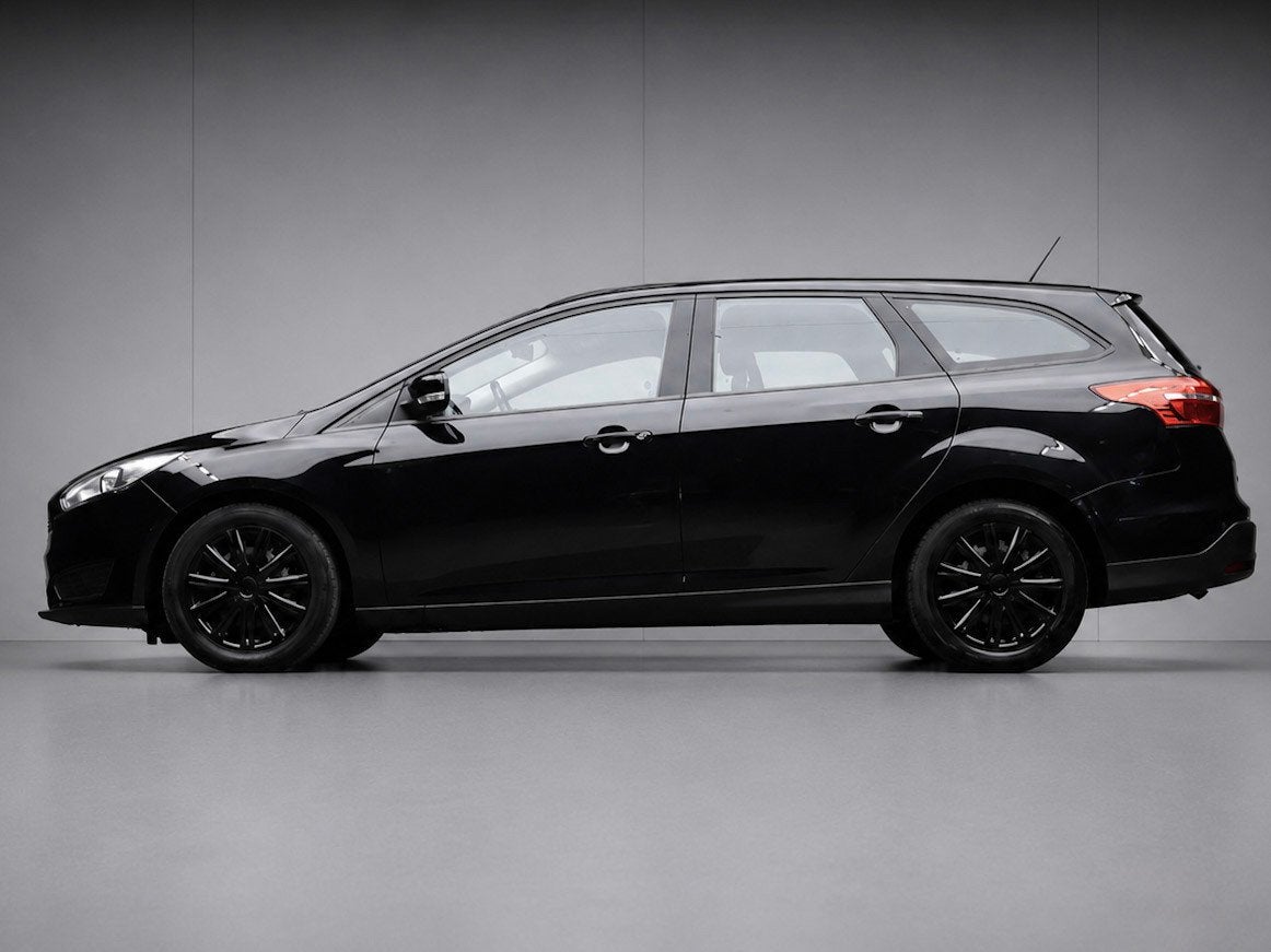 Ford Focus Wagon 1.0 Sport Black Edition (APPLE CARPLAY,NAVI, 101 pk, Gebruikt, Euro 6, Zwart