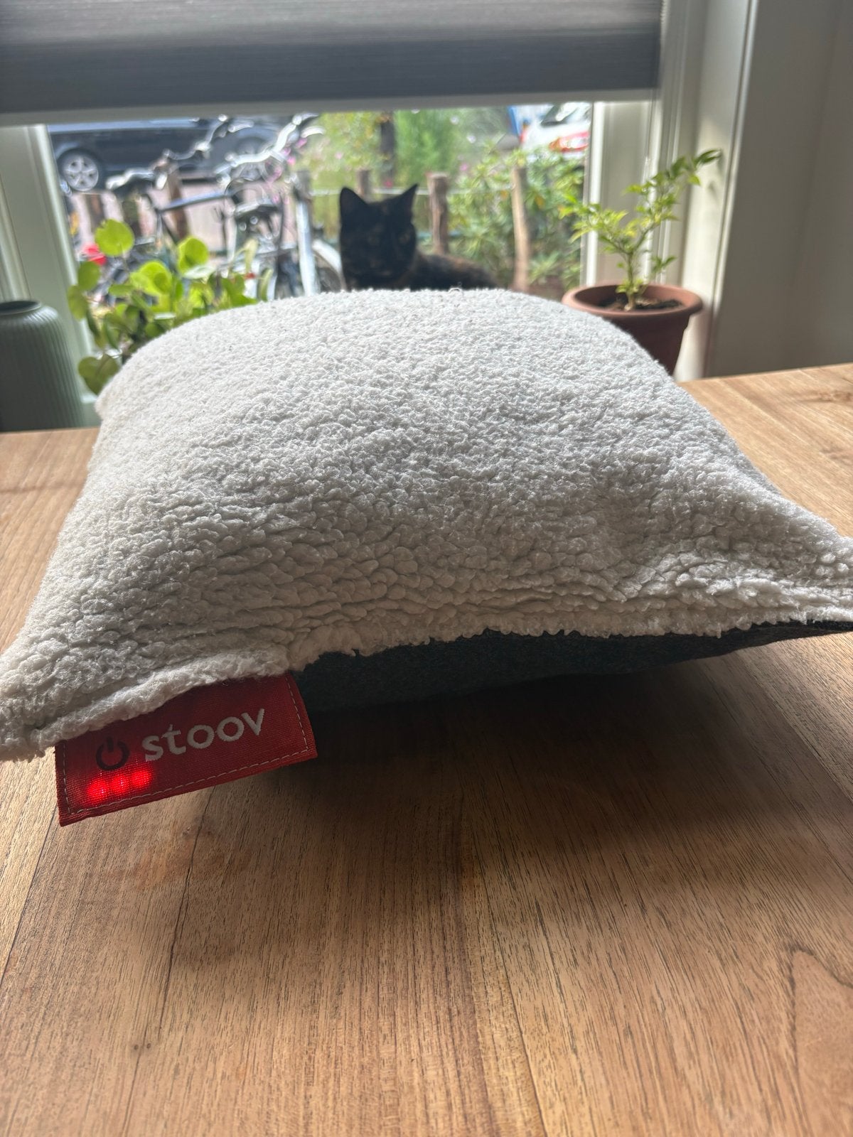 Stoov warmtekussen 45x45 cm teddy white, Overige merken, Gebruikt, Wasbaar, Wit