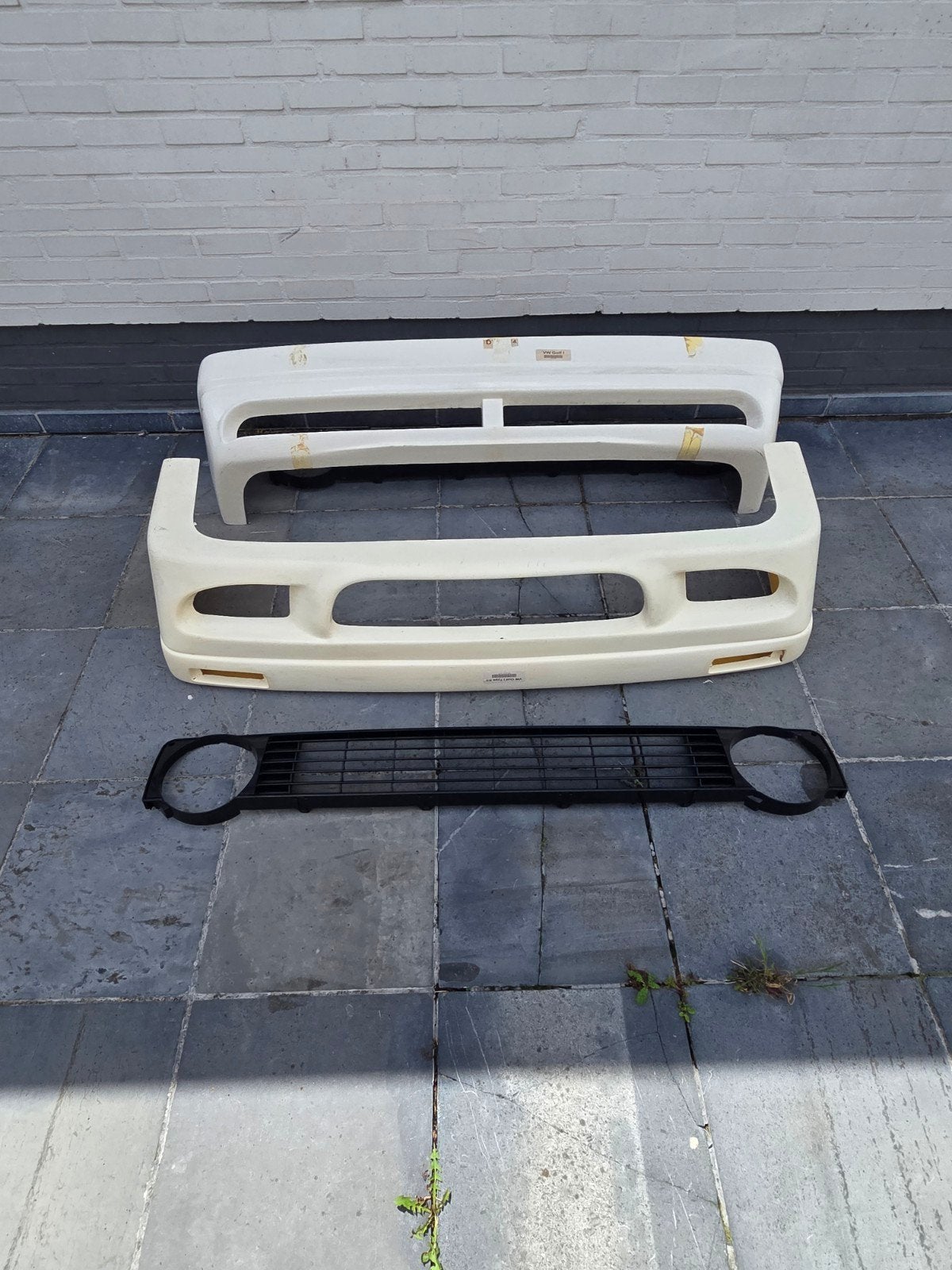 VW Golf 1 Type RS Voorbumper,Achterbumper  en Grill Set, Ophalen
