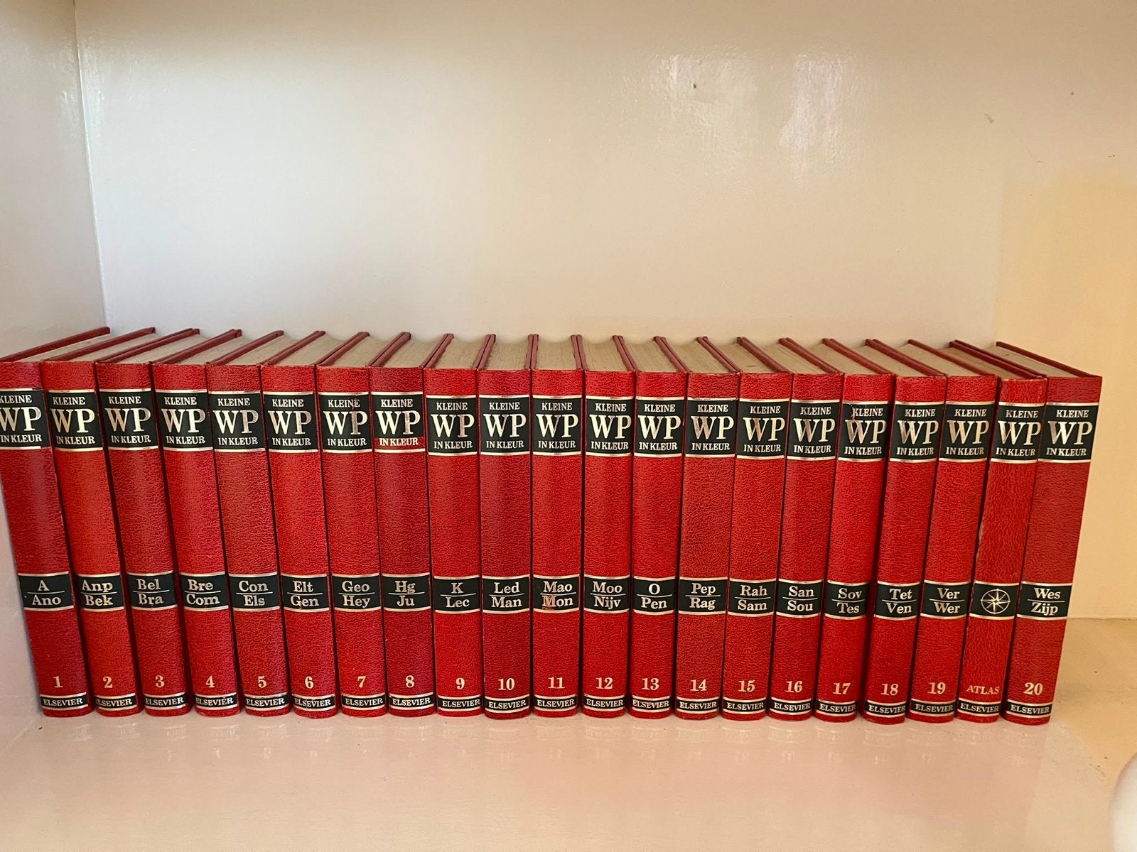 Kleine Winkler Prins Encyclopedie - Complete Serie (20 delen, Boeken, Ophalen, Gelezen, Algemeen, Complete serie