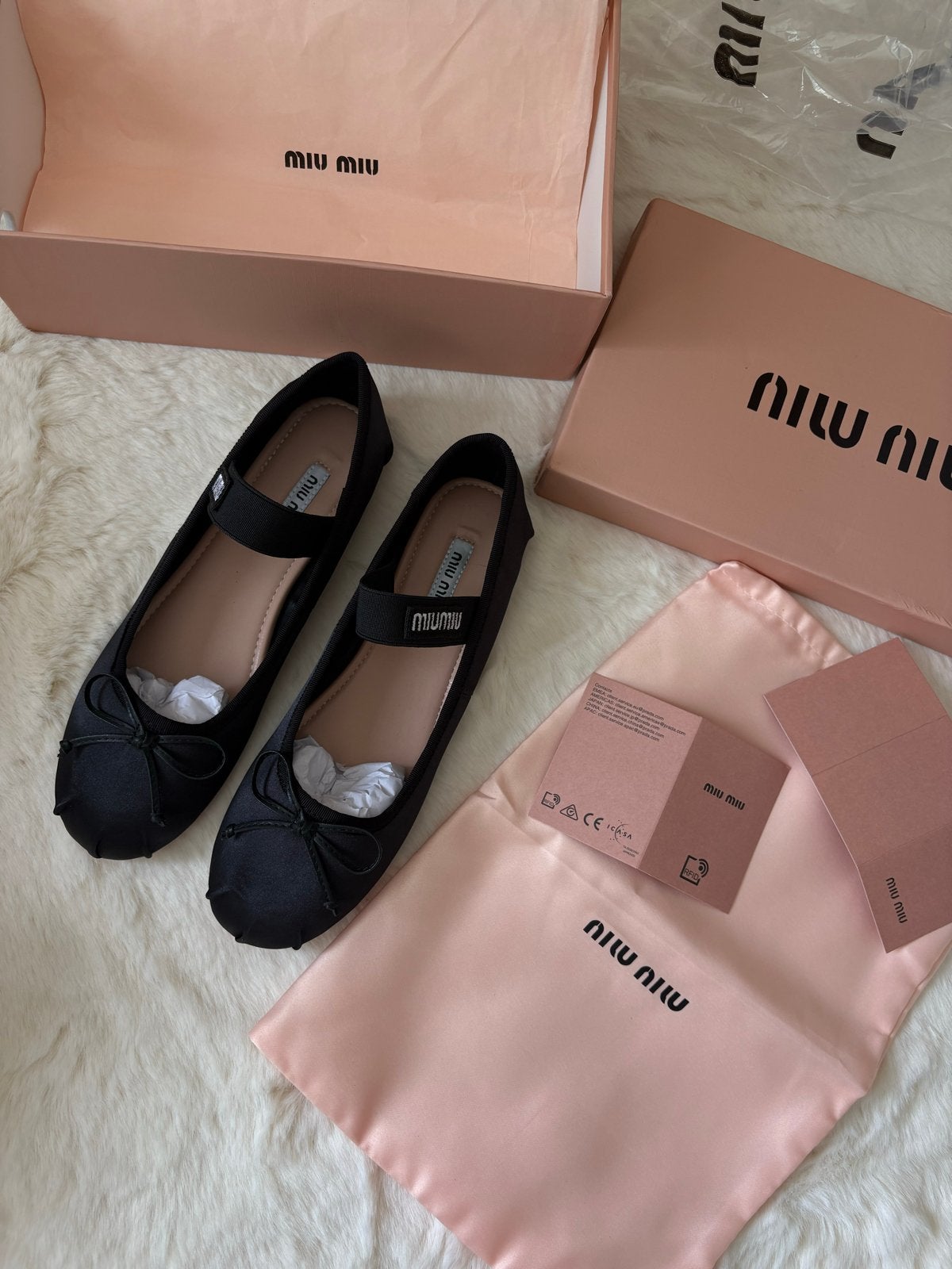 Nieuwe Miu Miu ballerina's maat 39, Ophalen of Verzenden, Nieuw, Zwart, Ballerina's