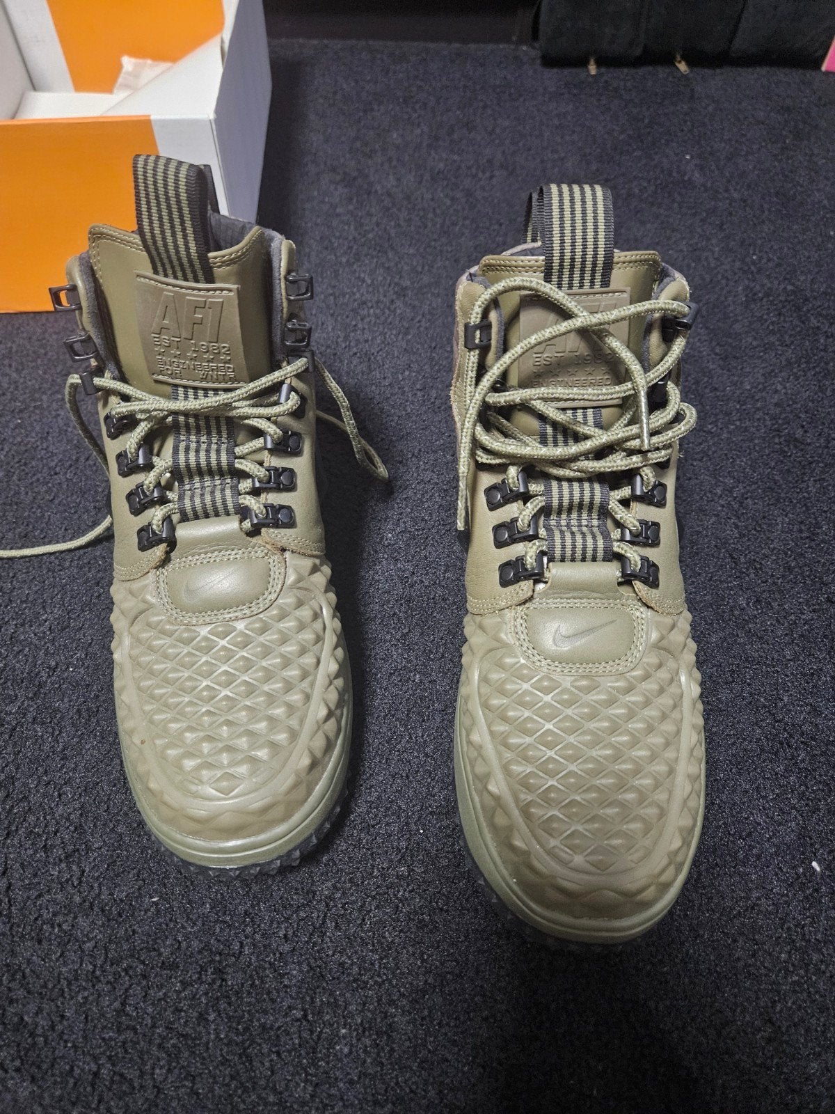 Nike Air Force 1 Duckboot - Olijfgroen, Kleding | Heren, Schoenen, Zo goed als nieuw, Boots, Overige kleuren, Ophalen of Verzenden