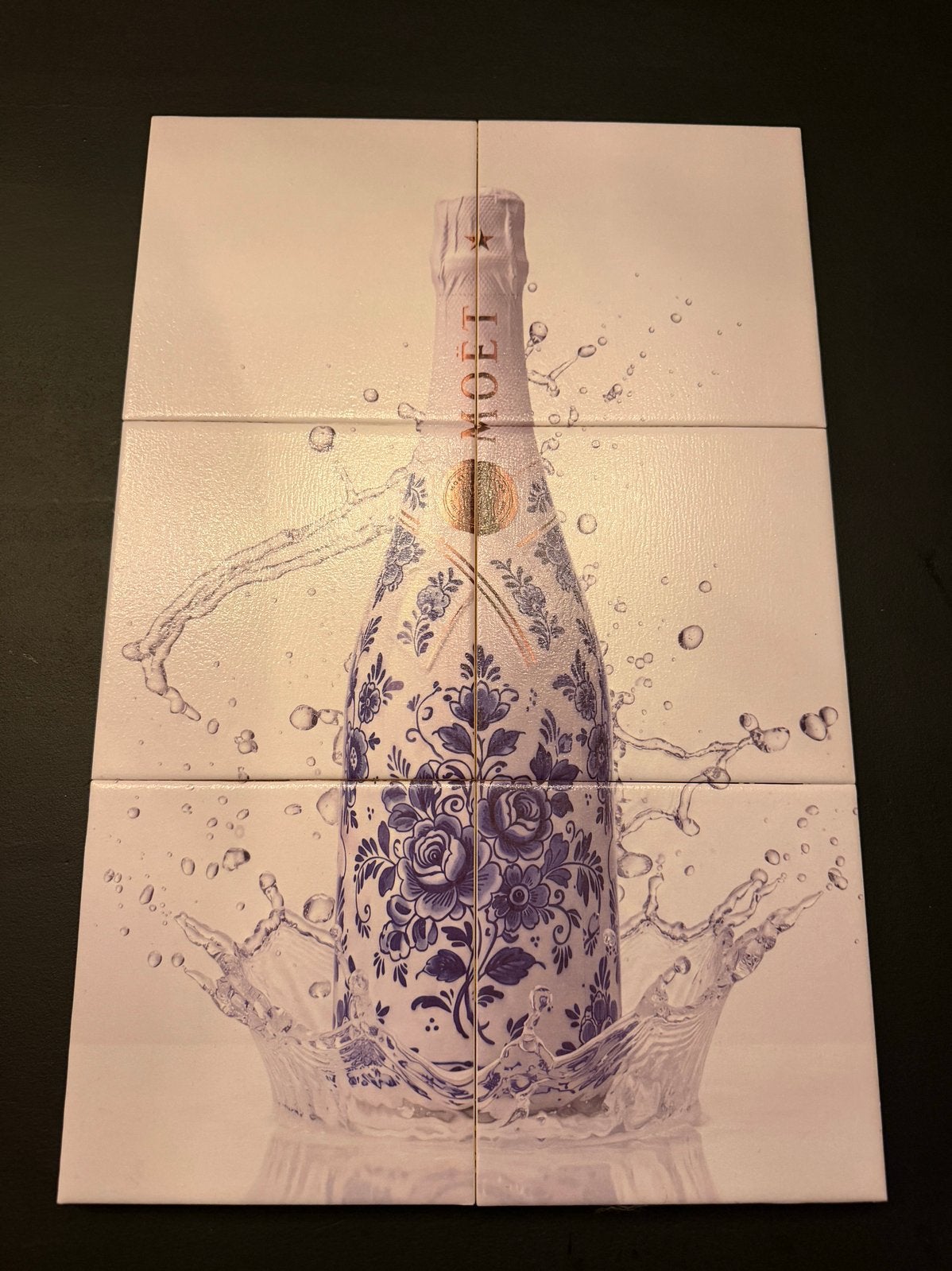Tegeltableau - Delfsblauwe Moet Champagne, Antiek en Kunst, Ophalen of Verzenden